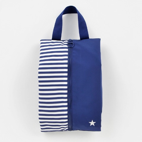 シューズケース