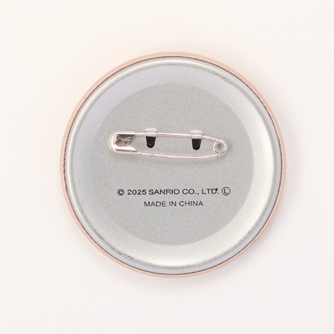 刺しゅう缶バッジ（ハローキティ）