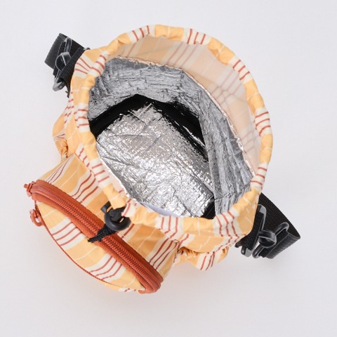 保冷ボトルケース（This and That）