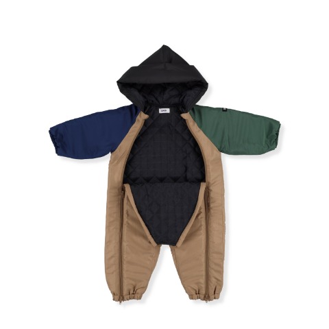 キッズ　ジャンプスーツ（100～120cm・EDWIN）