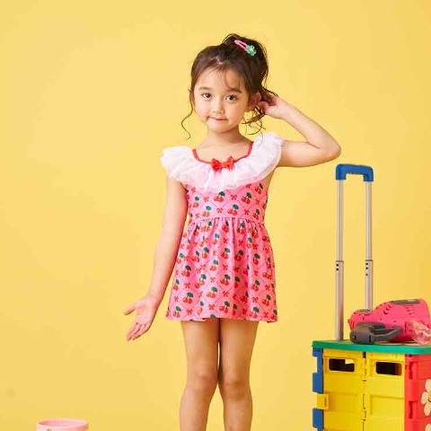 キッズワンピース水着（100～120cm・wiggle wiggle)