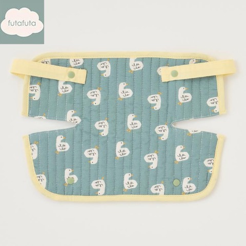 よだれカバー（futafuta)