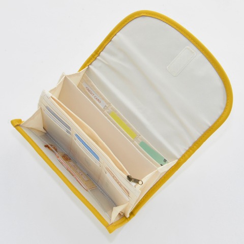 母子手帳ケース（Niia）