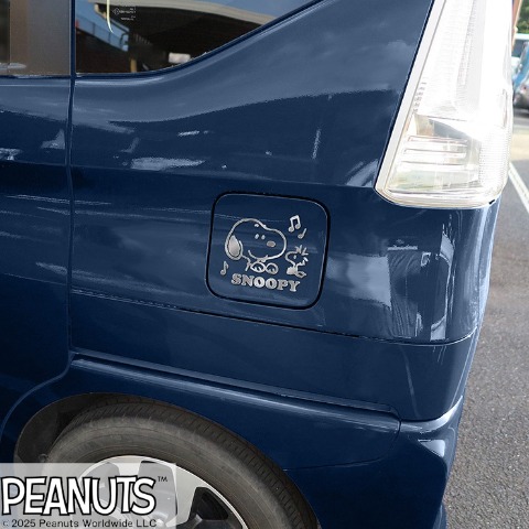 エンブレムステッカースヌーピー