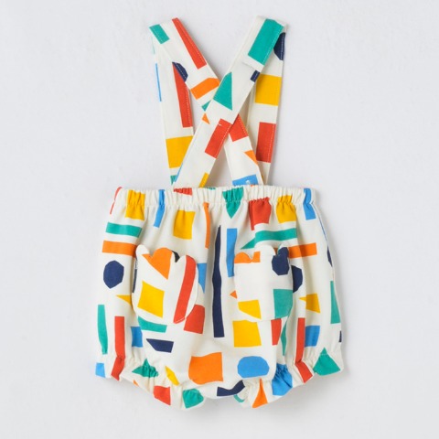 ベビー　サスペンダー付ブルマ（70・80cm・futafuta）