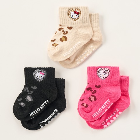 ベビー　クルー丈ソックス3足組（9-15cm・ハローキティ）