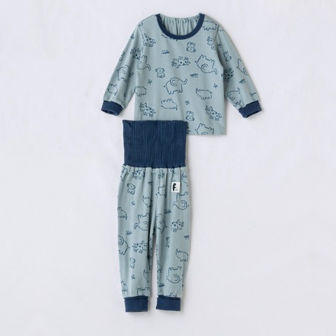 ベビー　腹巻付きパジャマ　（70～90㎝）