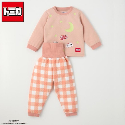 ベビー　パジャマ（90～95cm・トミカ)