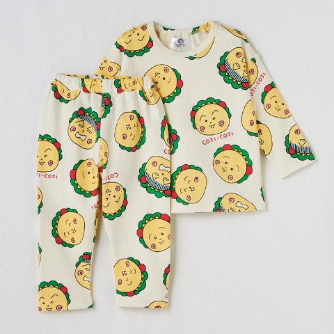 ベビー　パジャマ(80～95cm・コジコジ)