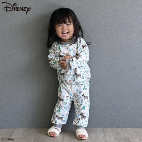 ベビー　パジャマ（80～95cm　Disney）