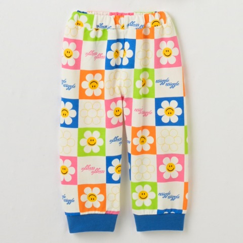ベビー　パジャマ（80～95cm・wiggle wiggle)