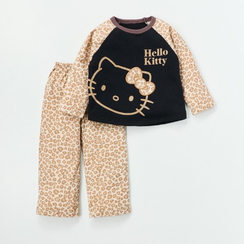 ベビー　パジャマ（80～95cm・ハローキティ）