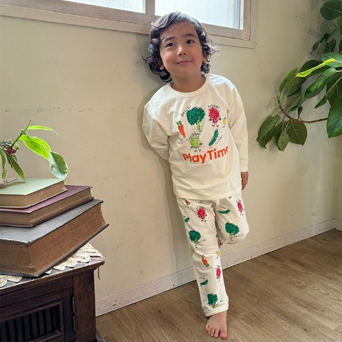 ベビー　パジャマ(80～95cm・とあぴー)