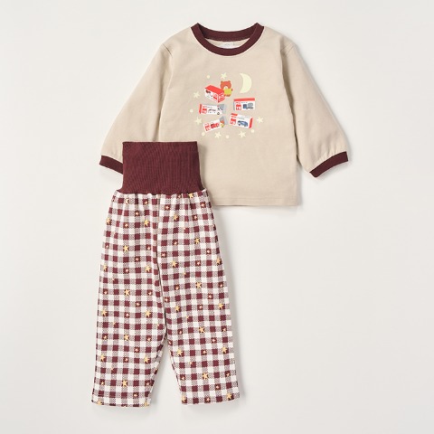 ベビー　パジャマ（80-95cm・トミカとトム）