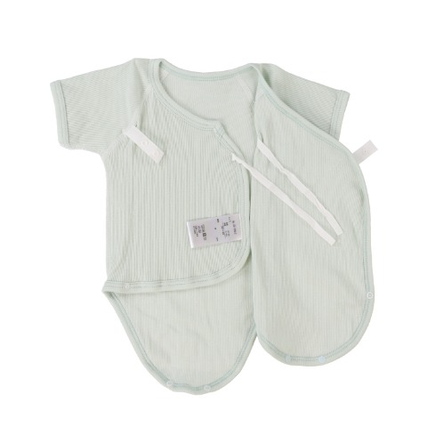 新生児　2枚組打ち合わせロンパス（50-60・60-70cm　Birthday+)
