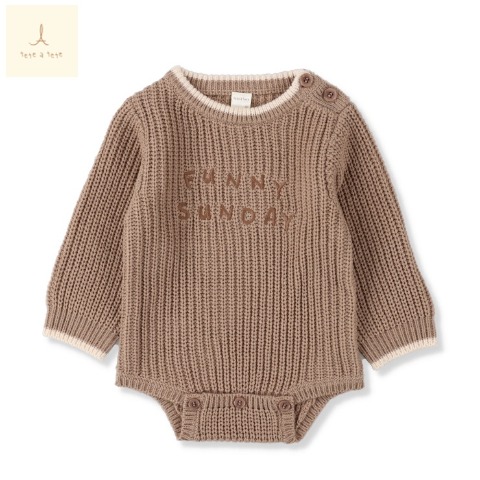 ベビー　長袖ロンパス（70・80cm・tete a tete）