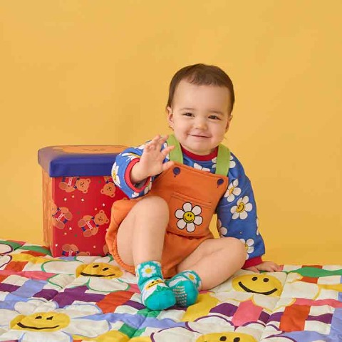 ベビー　サロペットロンパス（70・80cm・wiggle wiggle）