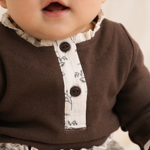 ベビー　Ｔシャツ（70cm・Nooncoco）