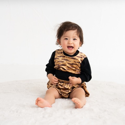 ベビー　ブルマスーツ（70・80cm・HugChumFriends）