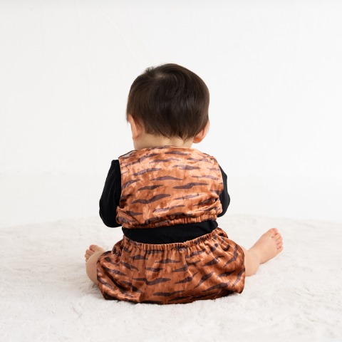 ベビー　ブルマスーツ（70・80cm・HugChumFriends）