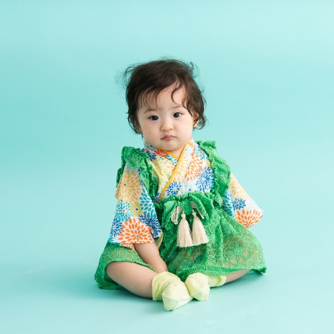 ベビー　袴ロンパス（70・80cm・futafuta）