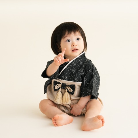 ベビー　エプロン付袴カバーオール（70・80cm・Cottoli）