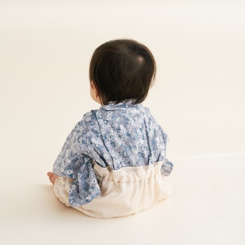 ベビー　エプロン付袴カバーオール（70・80cm・Cottoli）