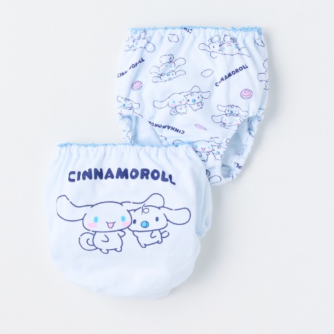 キッズ　４枚組肌着（100cm～130cm　Sanrio characters）