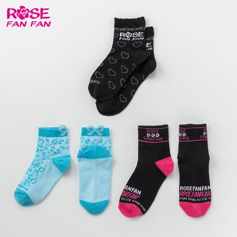 キッズ　3足組クルーソックス（15-20cm　ROSE FAN FAN）