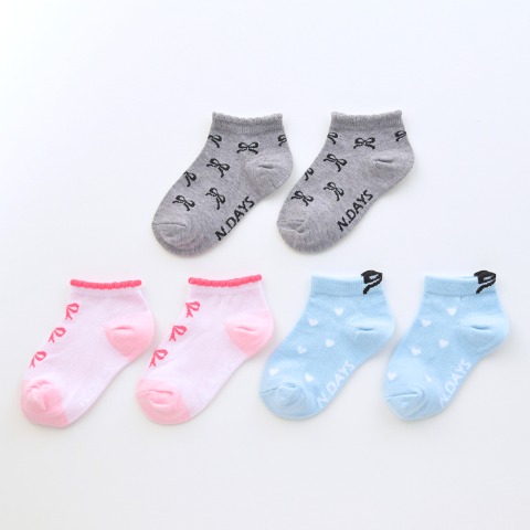 キッズ　3足組スニーカーインソックス（15-20cm・ポリジン）