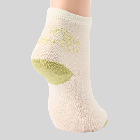 キッズ　6足組ショートクルーソックス（15～20cm　FRUIT OF THE LOOM）