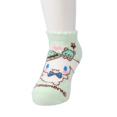 キッズ　スニーカーソックス（15-20cm・シナモロール）