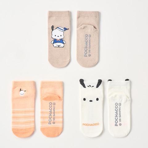 キッズ　3足組ショートクルーソックス（15～20cm　ポチャッコ）