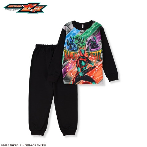 キッズ　パジャマ（110～130㎝　『仮面ライダーゼッツ』）