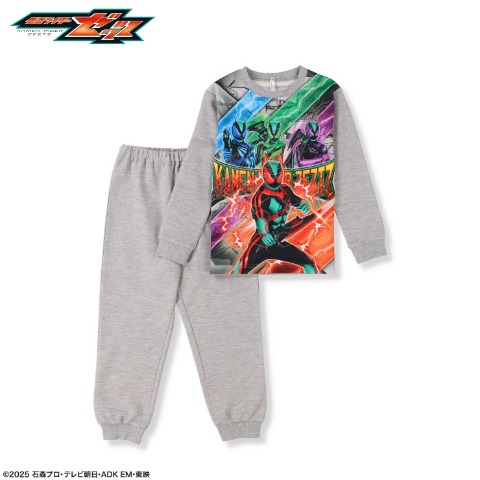 キッズ　パジャマ（110～130㎝　『仮面ライダーゼッツ』）