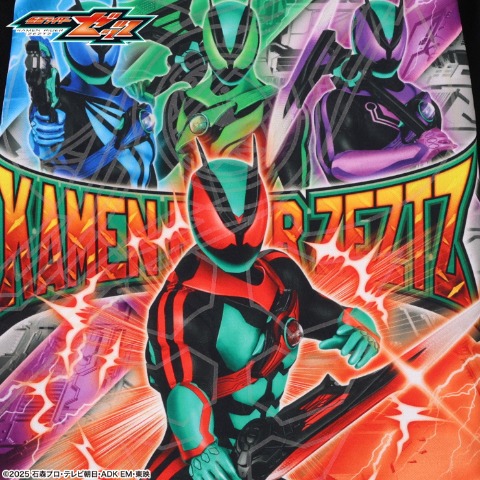 キッズ　パジャマ（110～130㎝　『仮面ライダーゼッツ』）