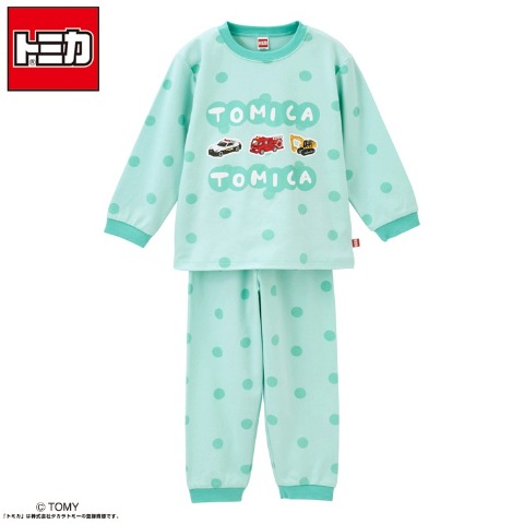 キッズ　パジャマ（１００～１１０ｃｍ・トミカ）