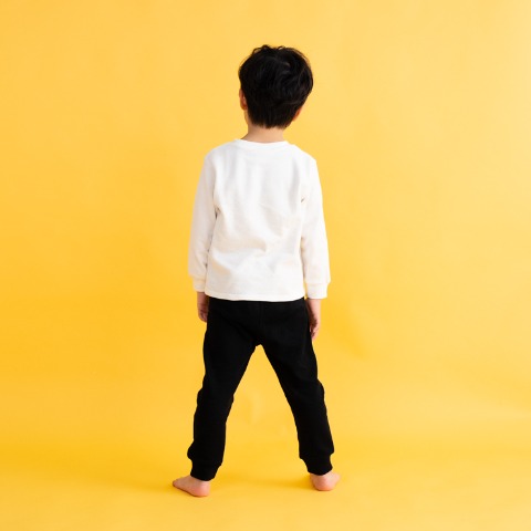 キッズ　長袖パジャマ（100～140cm・JR)
