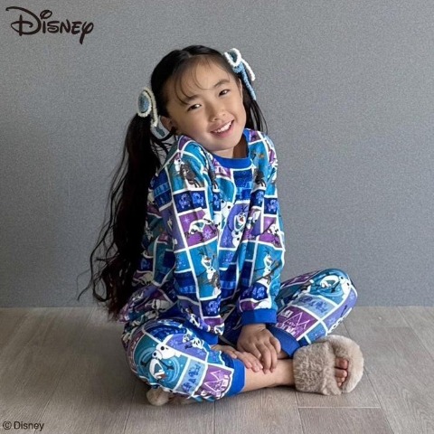 キッズ　パジャマ（100～120cm　Disney）