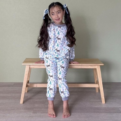 キッズ　パジャマ（100～120cm　Disney）
