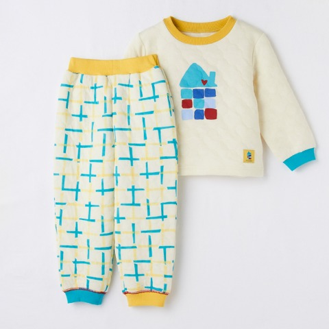 キッズ　パジャマ（100～110cm）