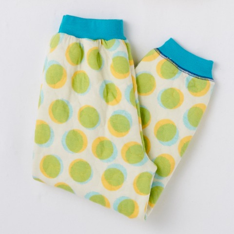 キッズ　パジャマ（100～110cm）