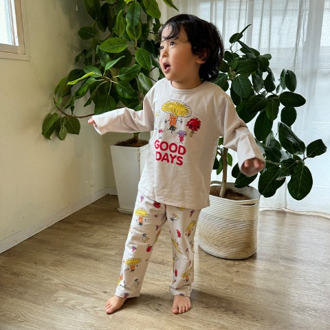 キッズ　パジャマ(100cm・110cm・とあぴー)