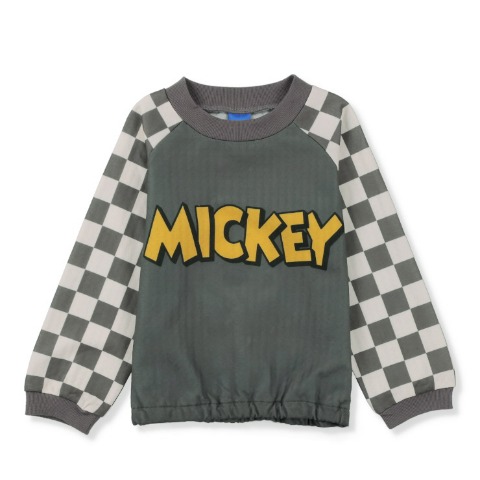 キッズ　パジャマ（100～120㎝　Disney）