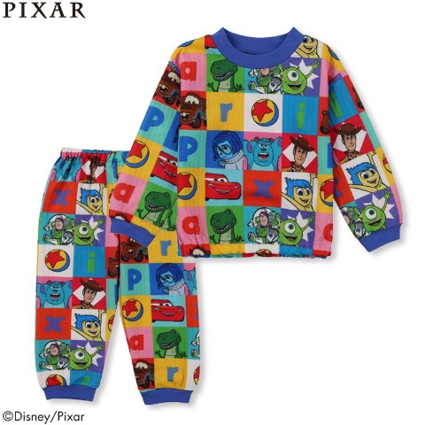 キッズ　パジャマ（100～120㎝　Disney）