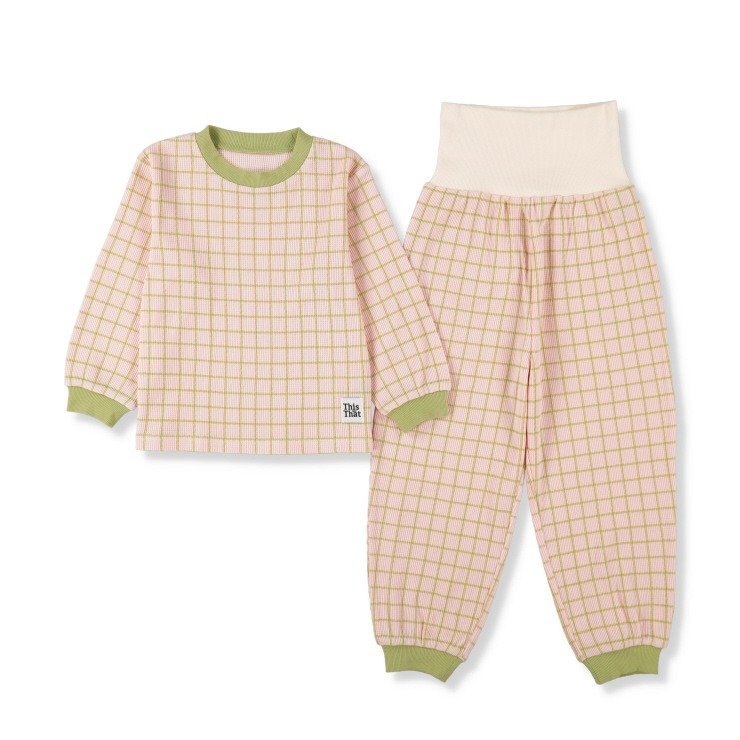 バースデイ パジャマ　This and That 新品未使用品　2点セット　XL キッズ パジャマ（100・110cm This and That） | バースデイ