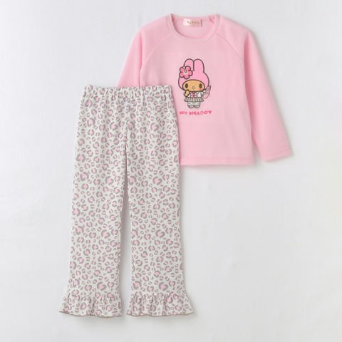 キッズ　パジャマ（100cm～120cm　Sanrio characters）