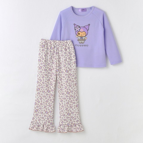 キッズ　パジャマ（110cm～140cm　Sanrio characters）