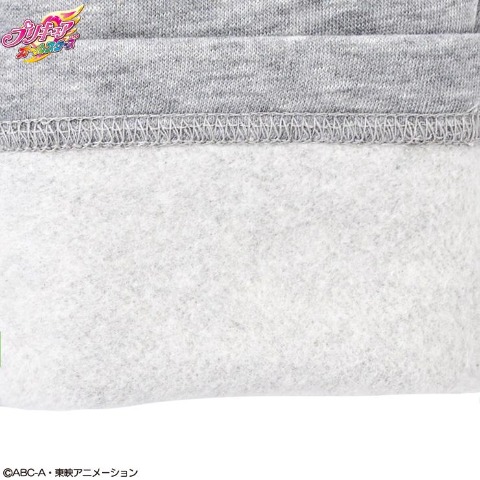 キッズ　パジャマ（100～130㎝　『プリキュアオールスターズ』）