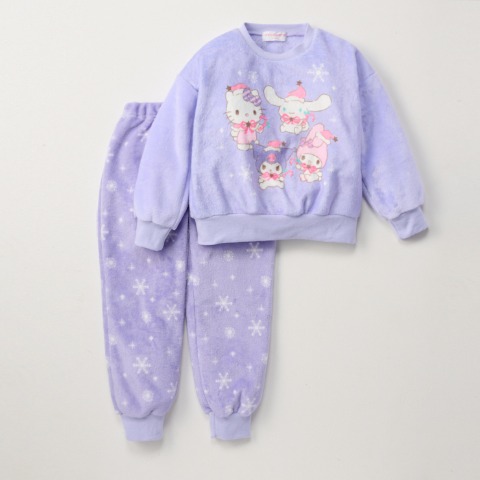 キッズ　パジャマ（110cm～130cm　Sanrio characters）